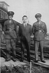 George Dick and Spanish.jpg: George Lacey Dick Kanoff and unknown Spanish person